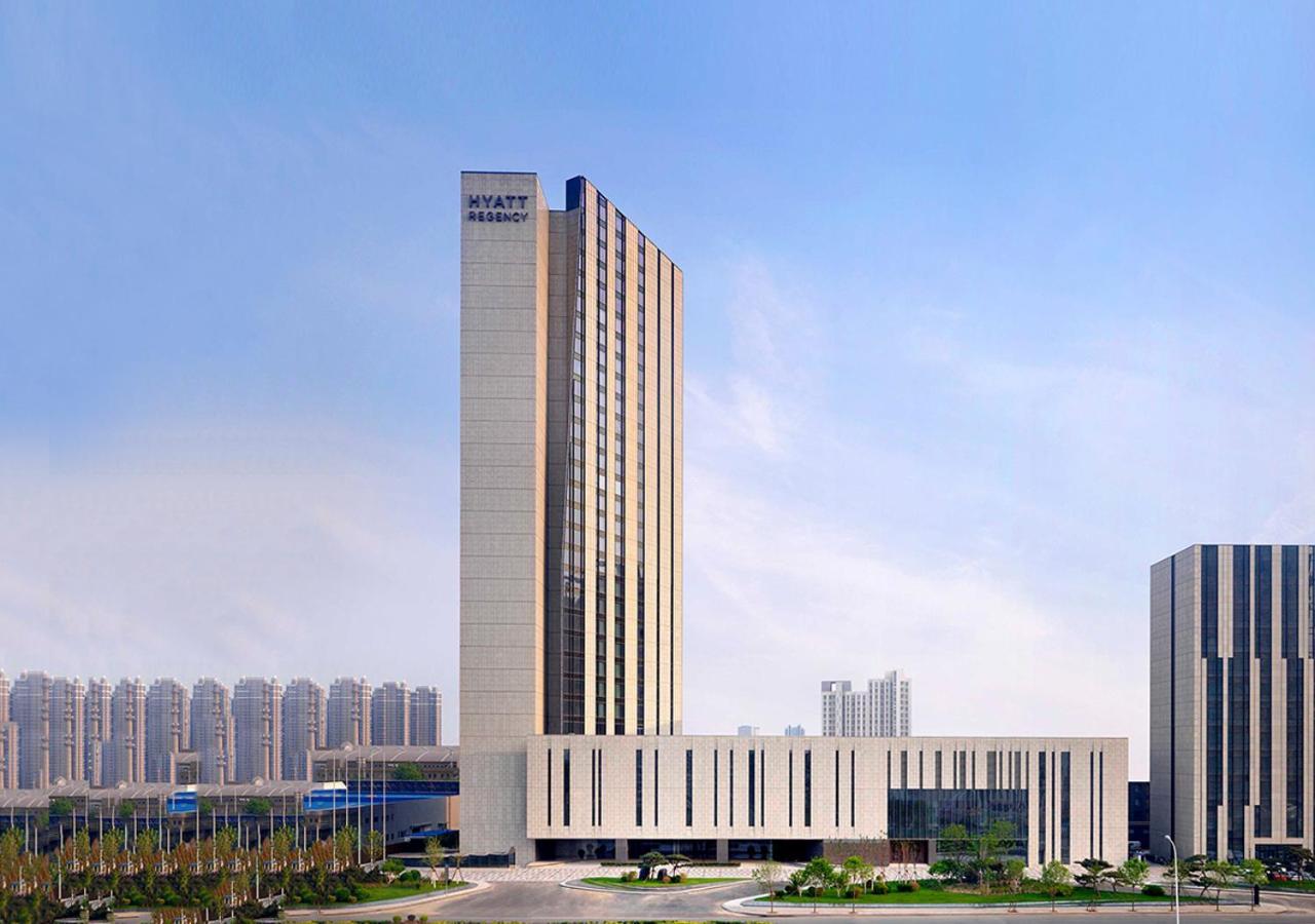 Hotel Hyatt Regency Tianjin East Exterior foto