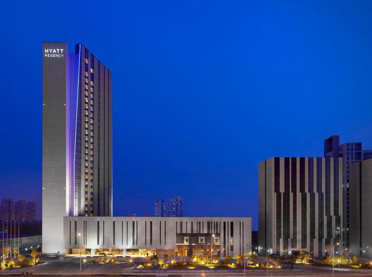 Hotel Hyatt Regency Tianjin East Exterior foto